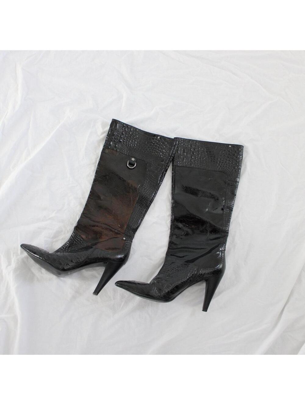 Y2K Gianni Bini Black and brown crocodile patent leather mid calf boots. Size 8